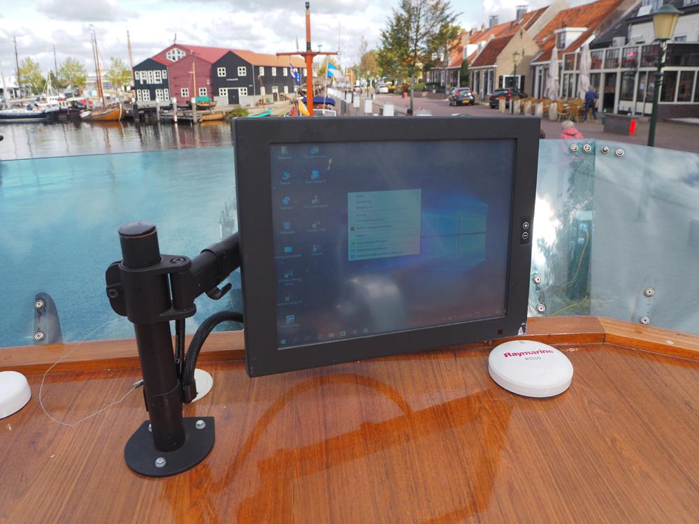 picture Navigation and electronics